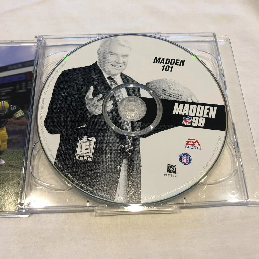 EA Sports Madden NFL 99 PC game CD